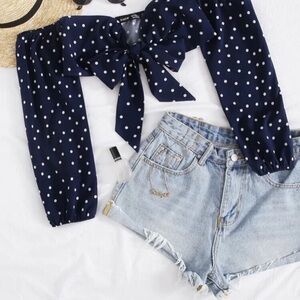 Blue top long sleeves